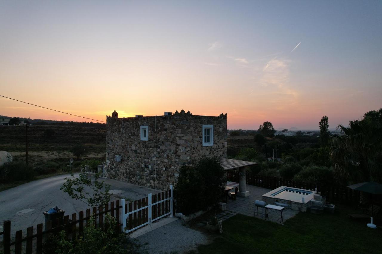 Traditional Kos Villa With Swimming Pool, Lawn Yard And Bbq Exteriér fotografie